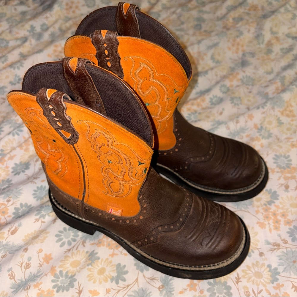 Justin Gypsy Boots sz 8B